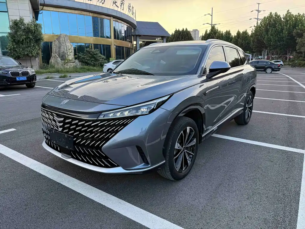 Roewe RX5