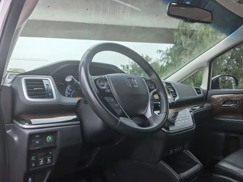 Honda Odyssey — миниатюра 5