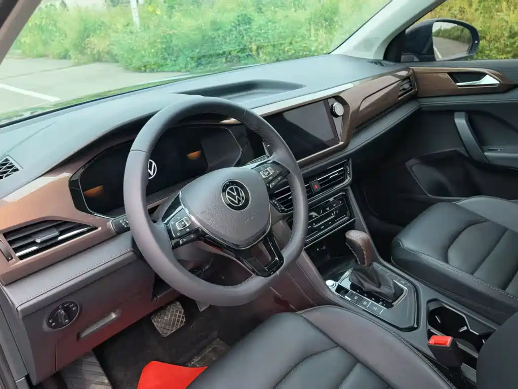Volkswagen Tharu — миниатюра 14