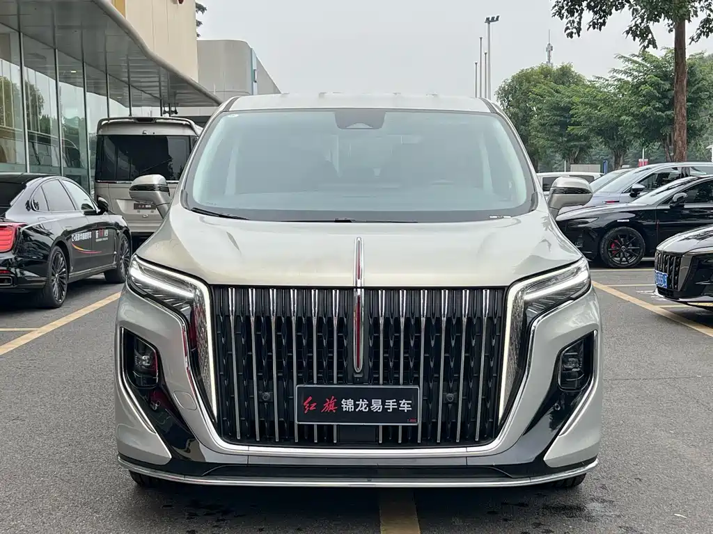 Hongqi HQ9 2023 2.0T