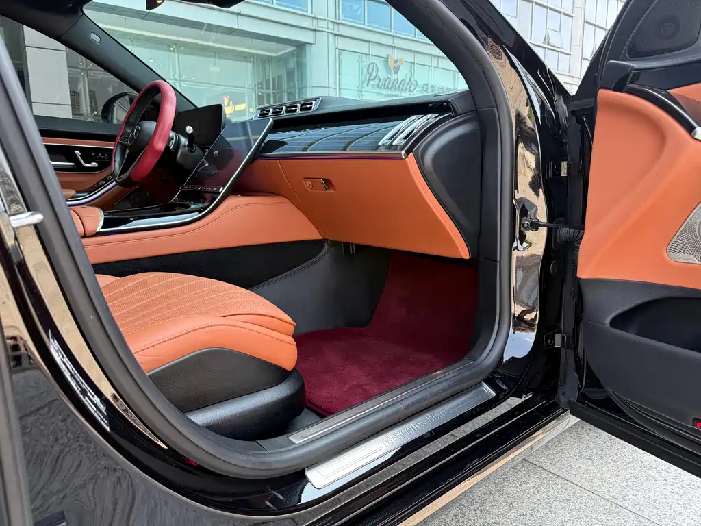 Mercedes-Benz S-Class — миниатюра 8