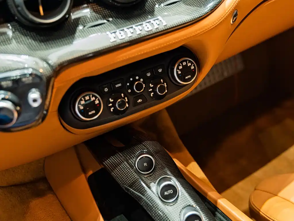 Ferrari F12berlinetta — миниатюра 18