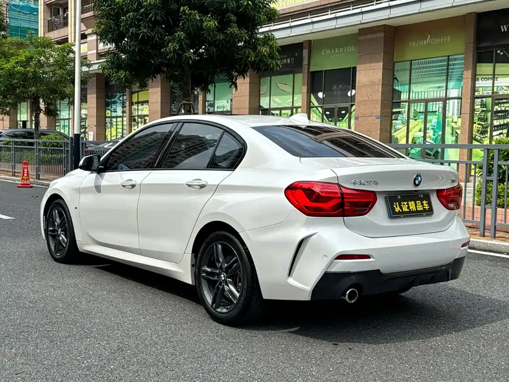 BMW 1 Series — миниатюра 10