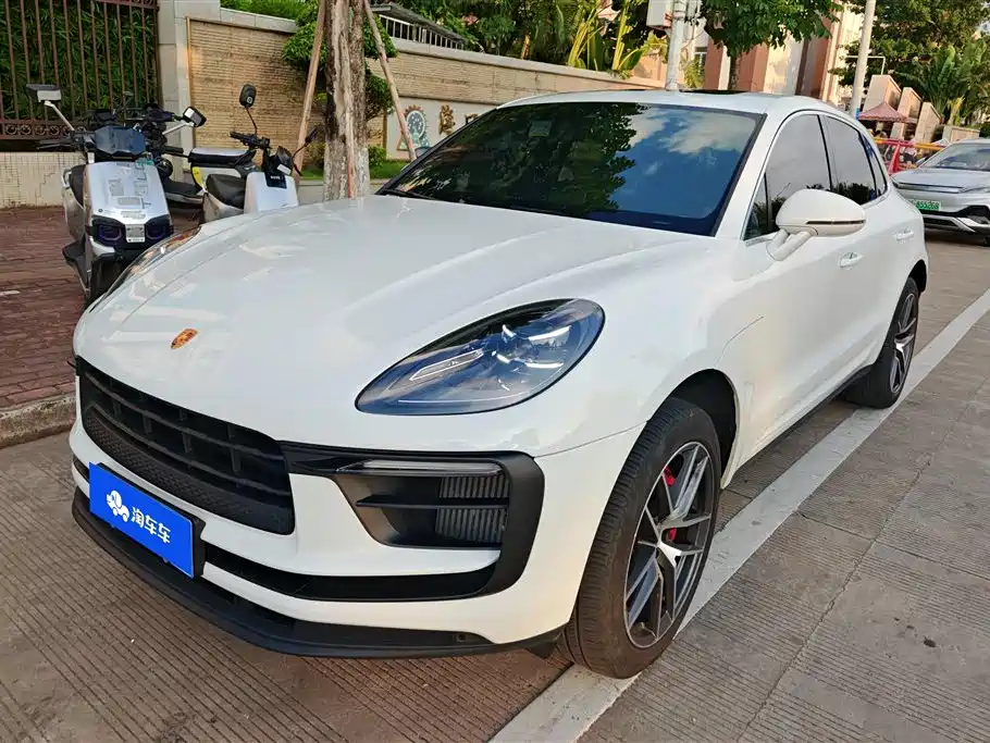 Купить Porsche Macan