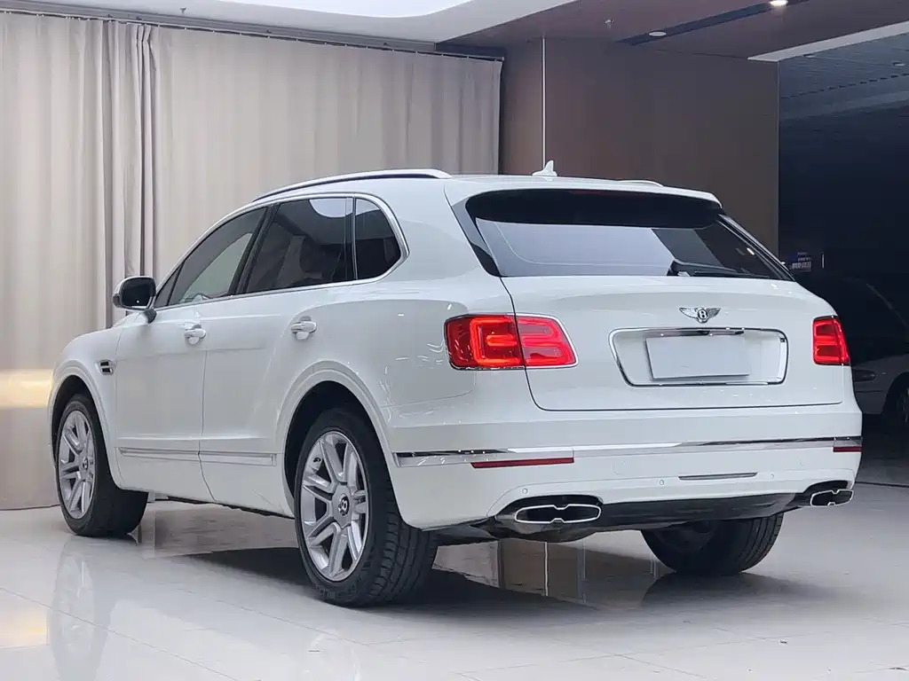 Bentley Bentayga — фотографии объявления, Фото 21