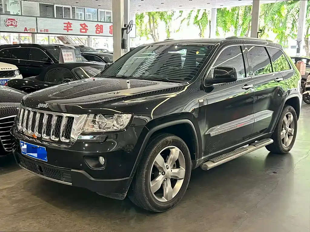 Jeep Grand Cherokee (Import)