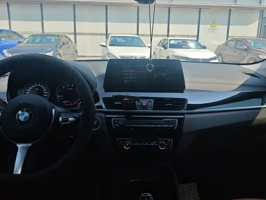 BMW X1 — миниатюра 13