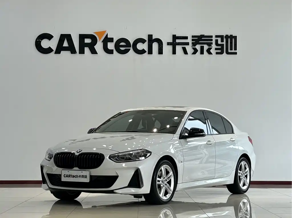 BMW 1 Series 2021