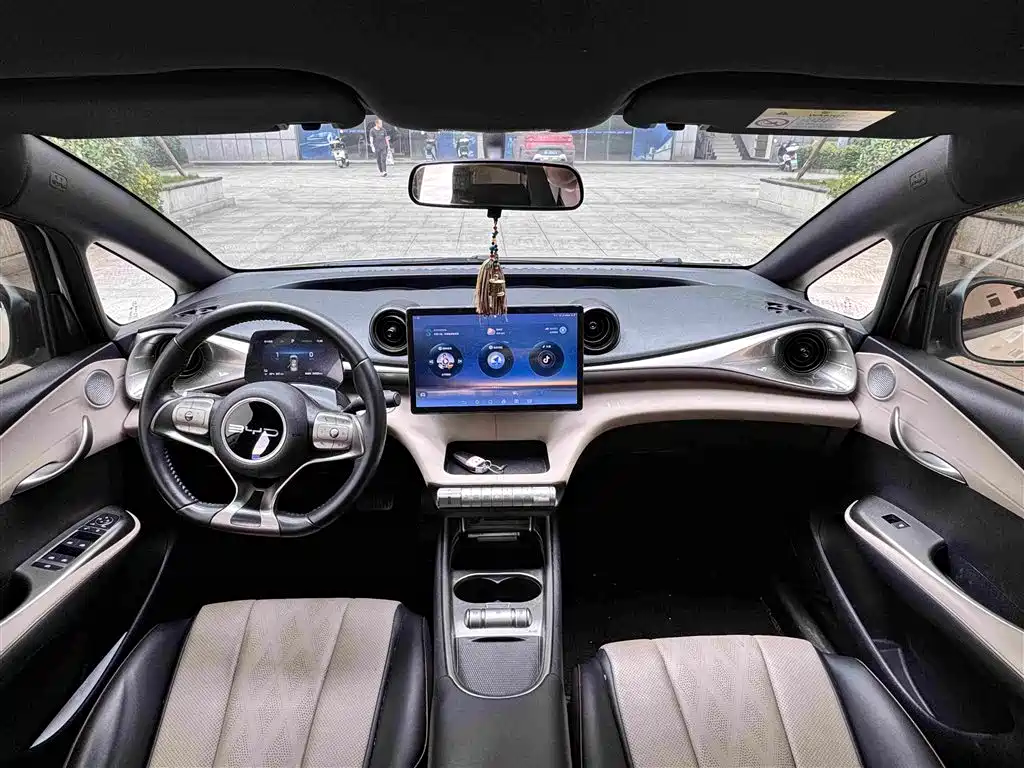 BYD Dolphin — миниатюра 7