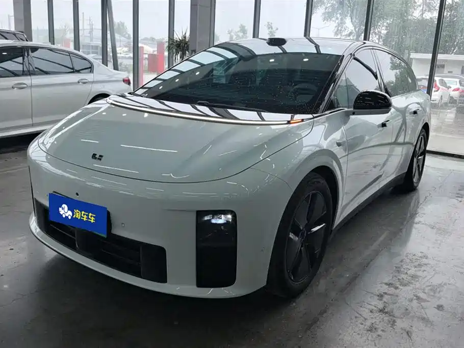 Li Auto i6