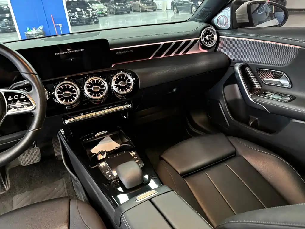 MERCEDES-BENZ A CLASS