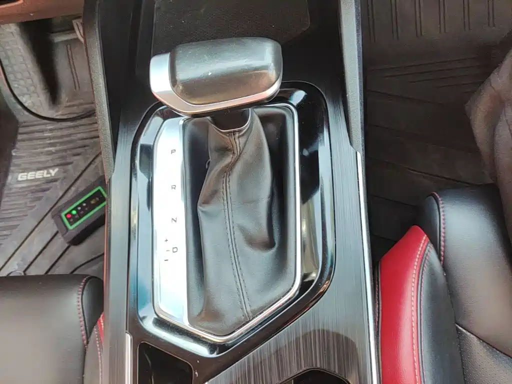 Geely Emgrand S — миниатюра 14