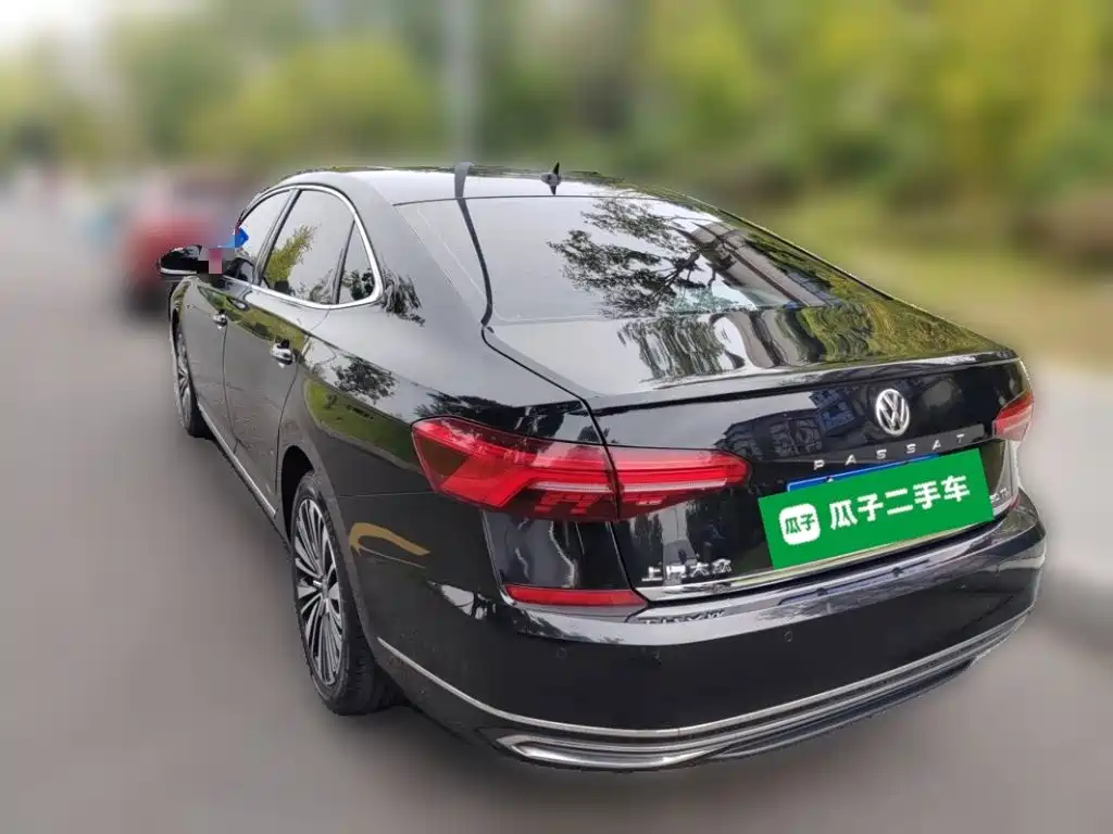 Volkswagen Passat — миниатюра 4