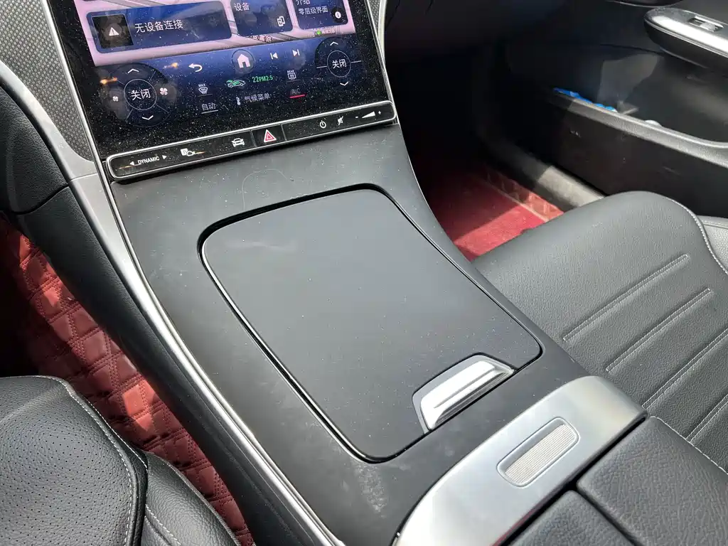 Mercedes-Benz C-Class — миниатюра 15