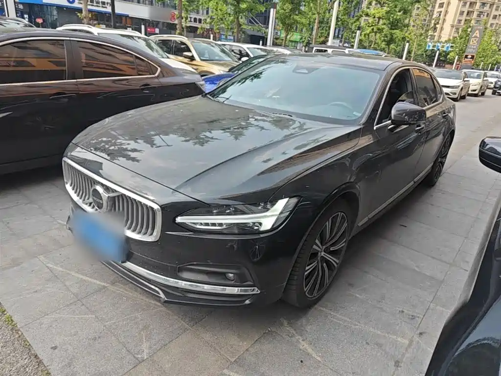 Volvo S90 2024