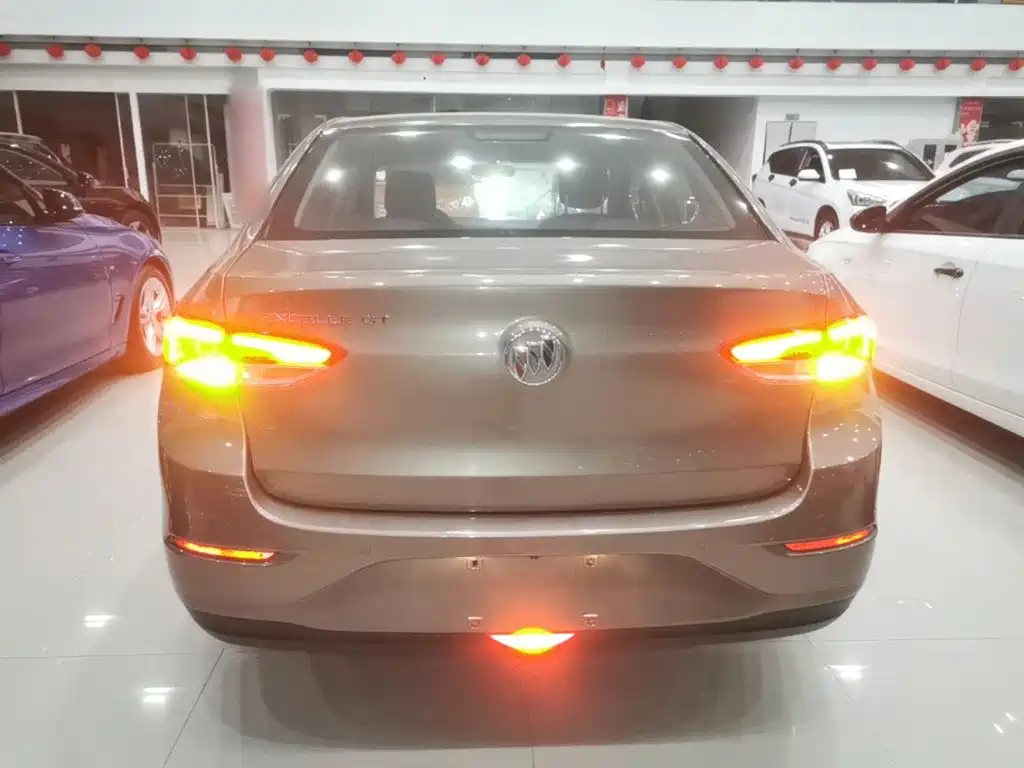 Buick Excelle — миниатюра 6
