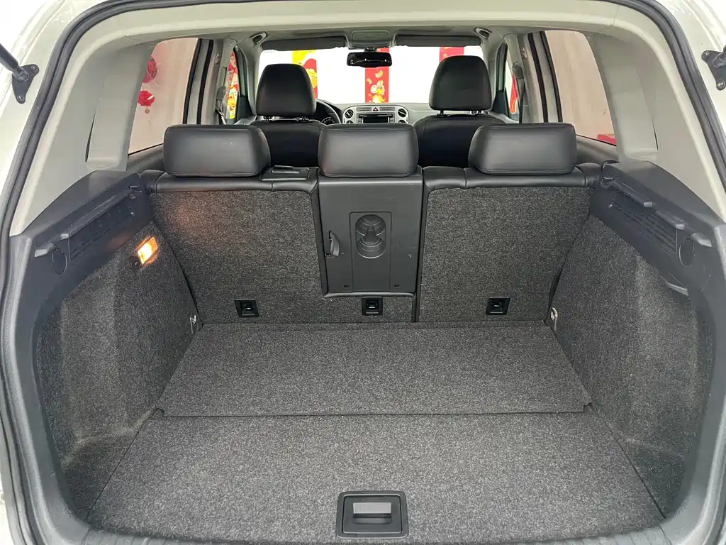 Volkswagen Tiguan — миниатюра 24