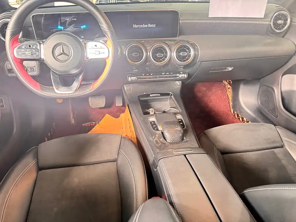 MERCEDES-BENZ A CLASS