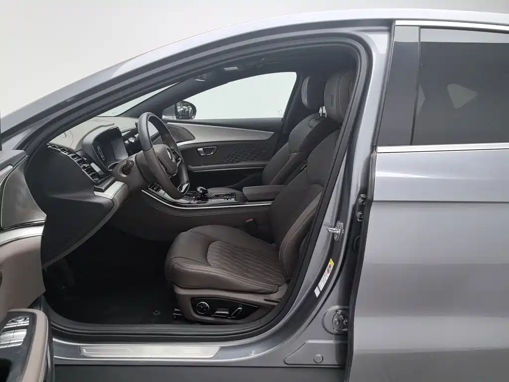 BYD Han — миниатюра 10