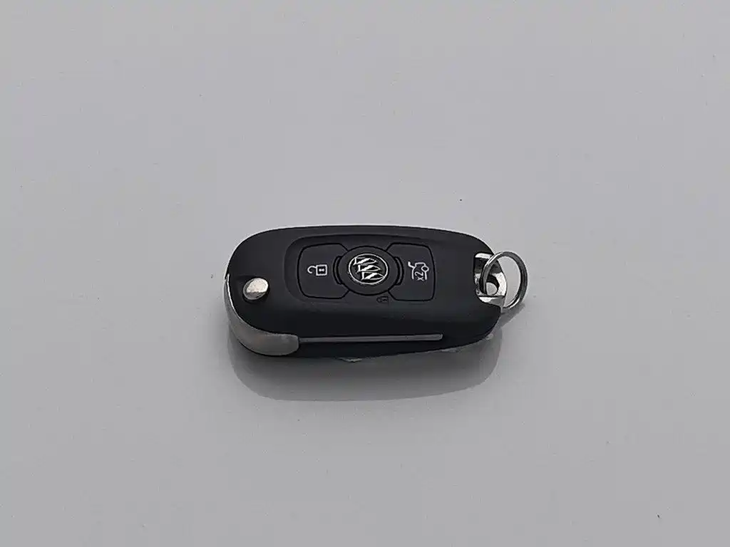 Buick Verano — миниатюра 19