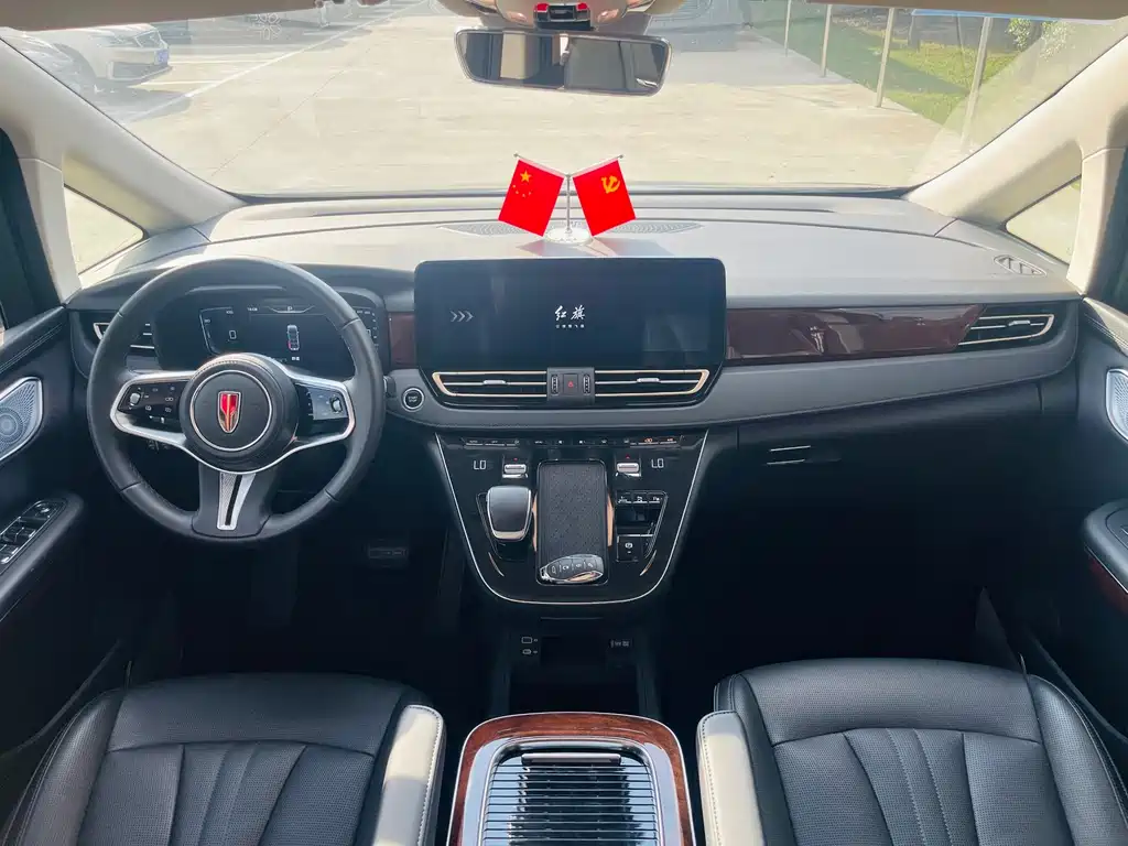 Hongqi Hongqi HQ9 PHEV — миниатюра 12