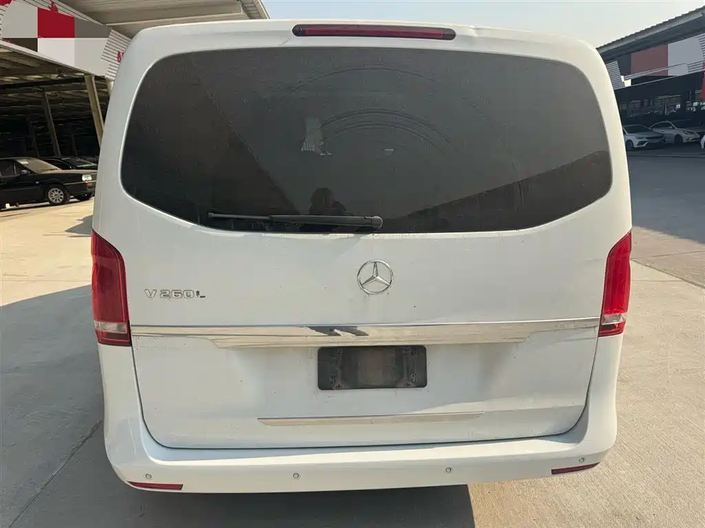 MERCEDES-BENZ V CLASS