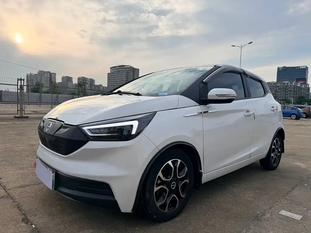 Jmev EV3 2022