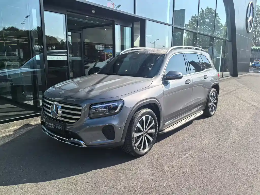 MERCEDES-BENZ  GLB