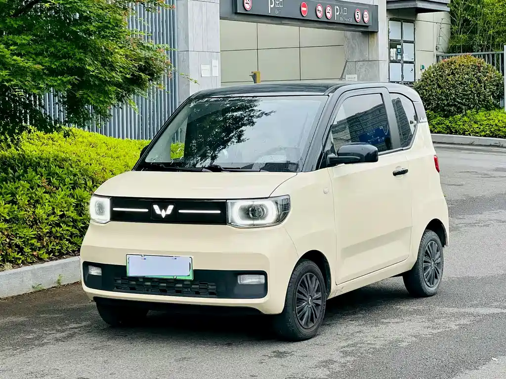 Wuling MINIEV 2021