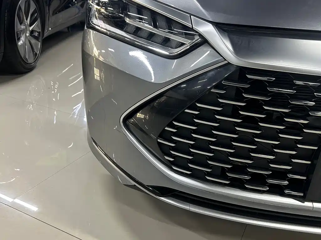 BYD Qin Plus 2023 — фото 13