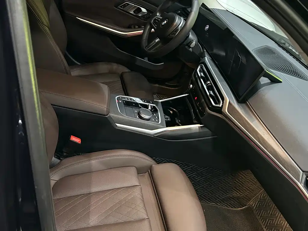 BMW 3 Series — миниатюра 4