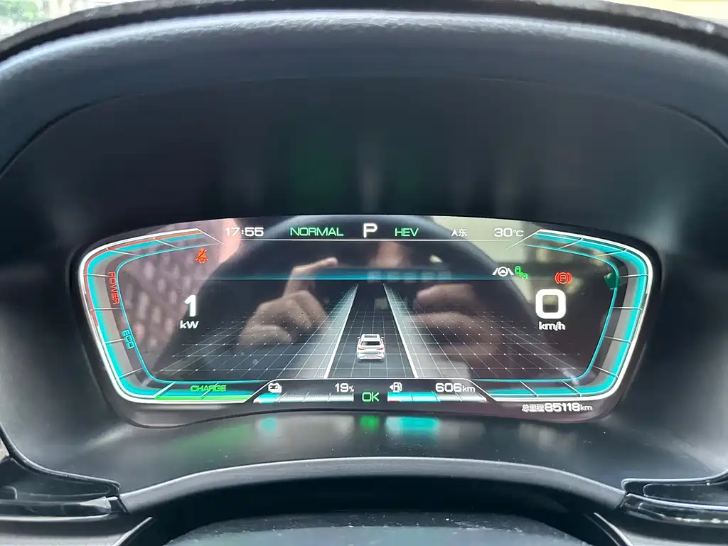 BYD PLUS New Energy — миниатюра 11