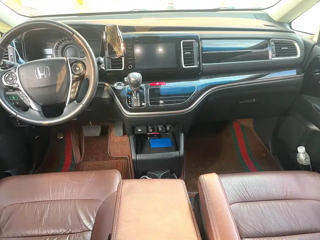 Honda Elysion — миниатюра 9