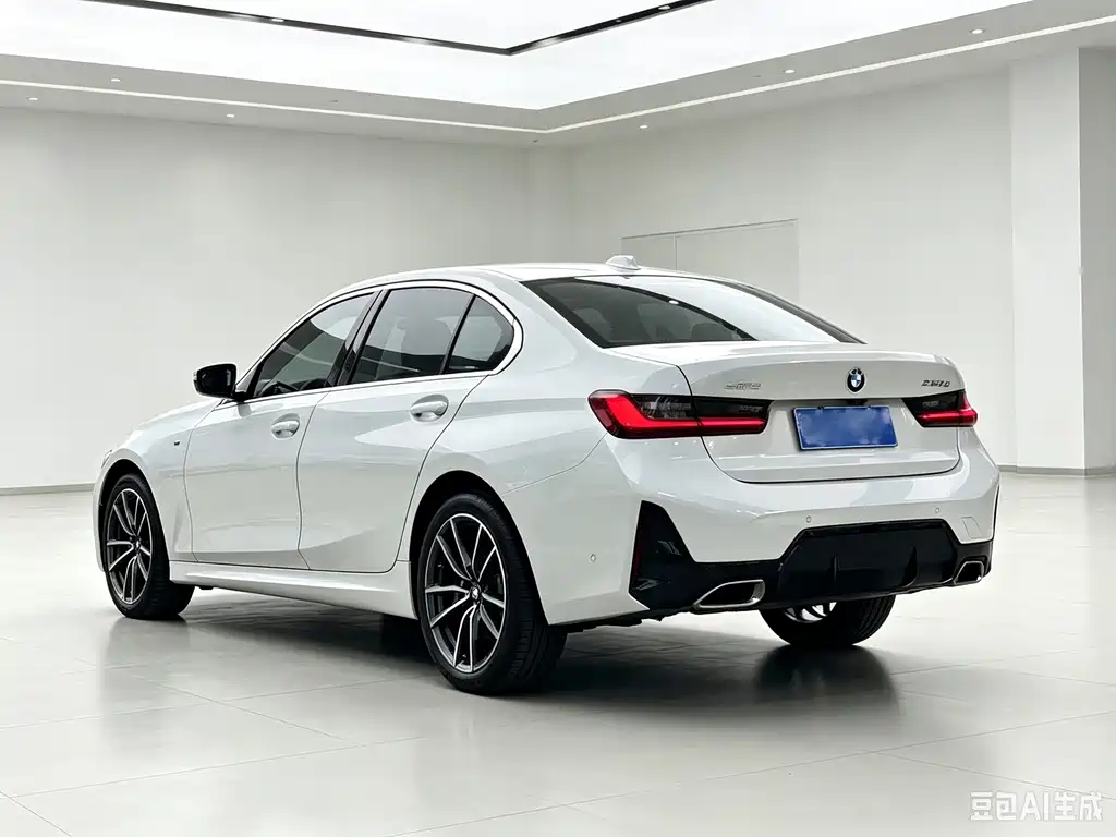 BMW 3 Series — миниатюра 8