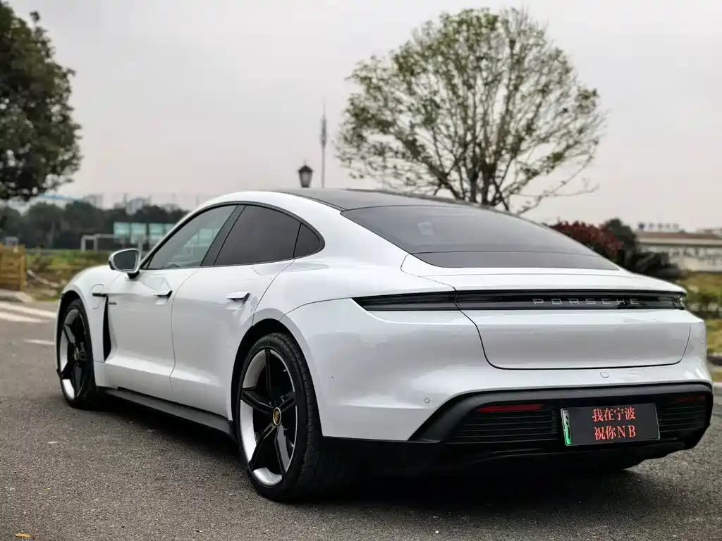 Porsche Taycan 2019 Taycan 4S