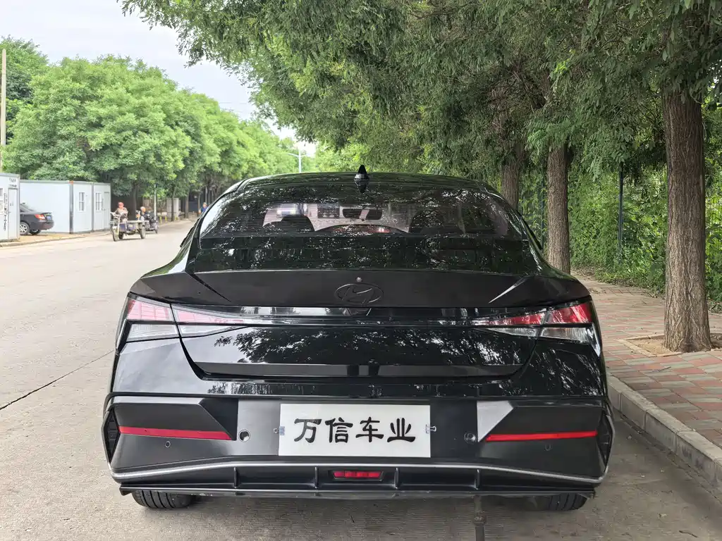Hyundai Elantra 2023 1.5L CVT GLX Elite
