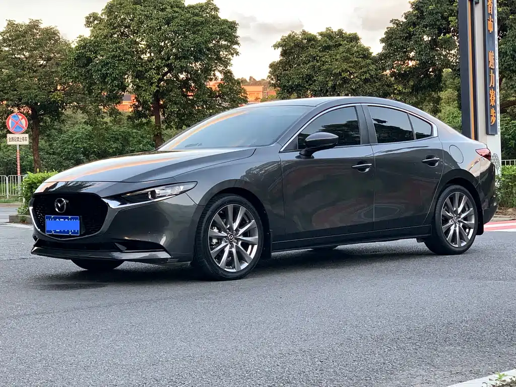 Mazda 3