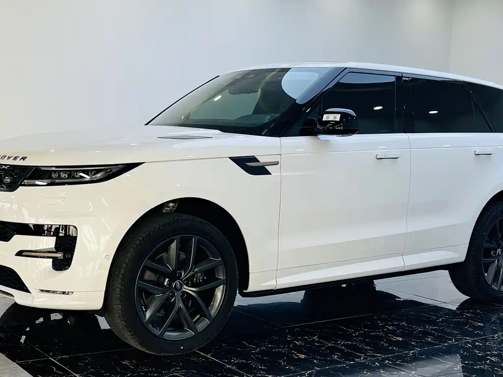Land Rover Sport 2024