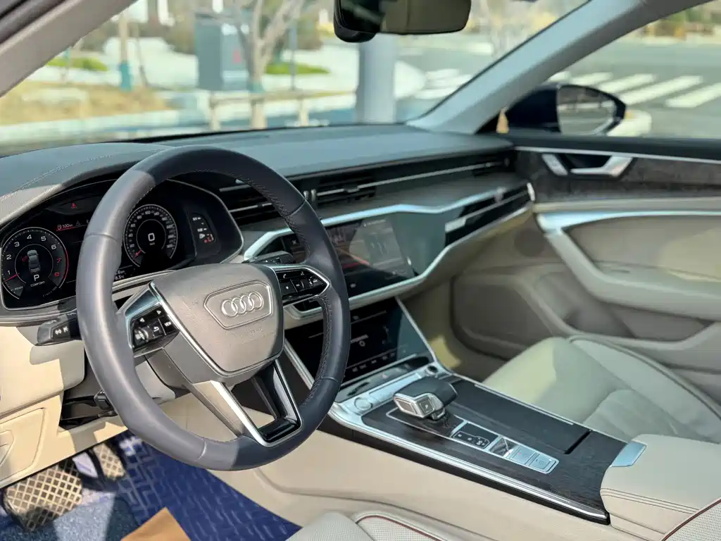 Audi A6L 2019 55 TFSI quattro Premium