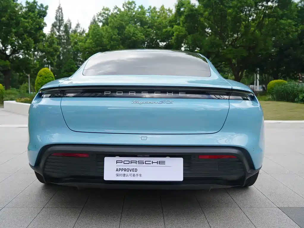 Porsche Taycan — миниатюра 21