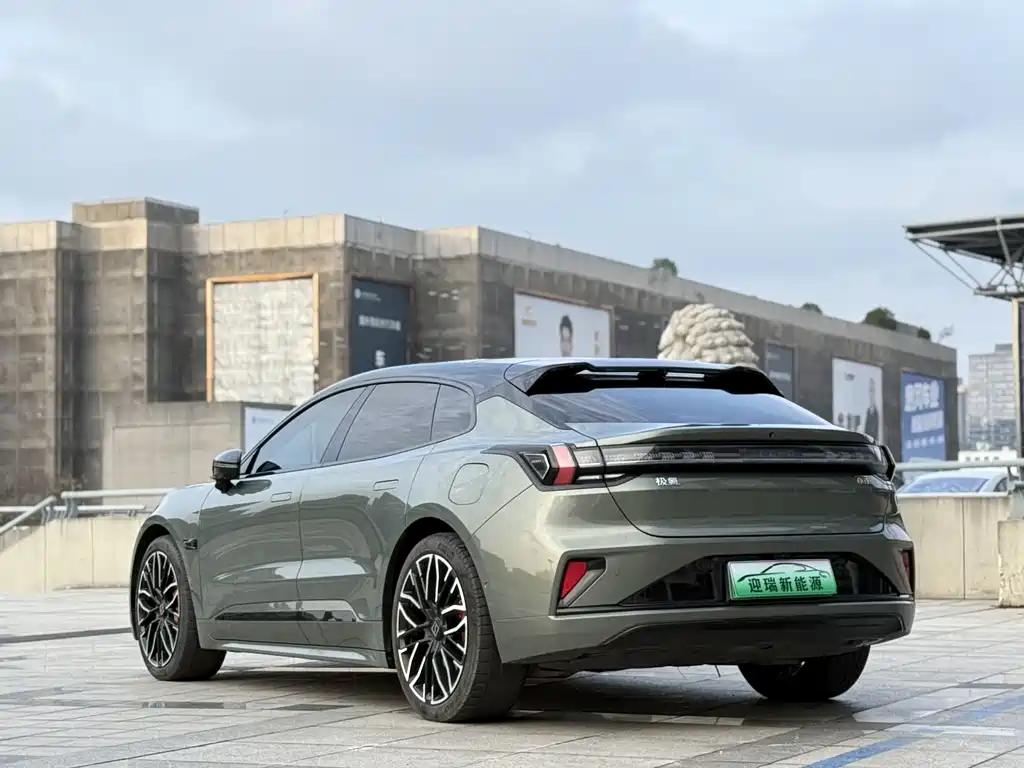 ZEEKR EXTREME KRYPTON 001