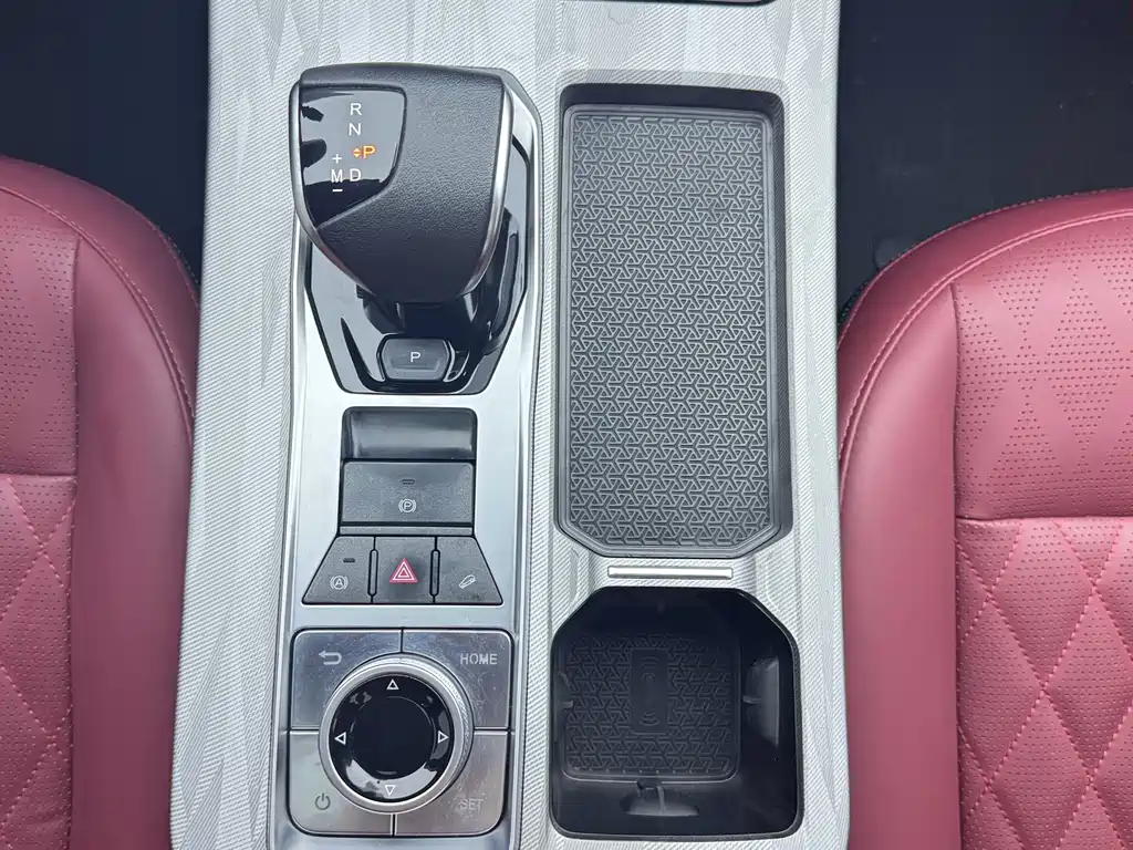 JETOUR X70 PLUS — фотографии объявления, Фото 19