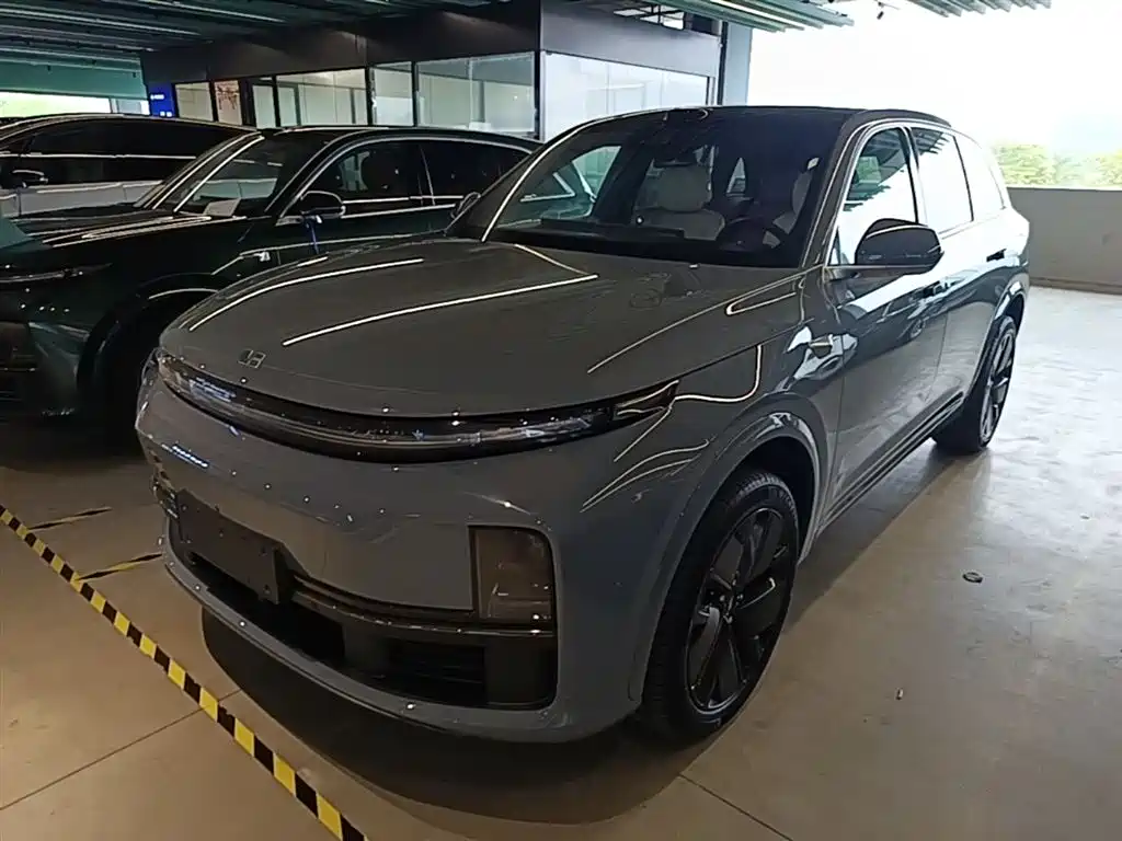 Li Auto Li L7 2025