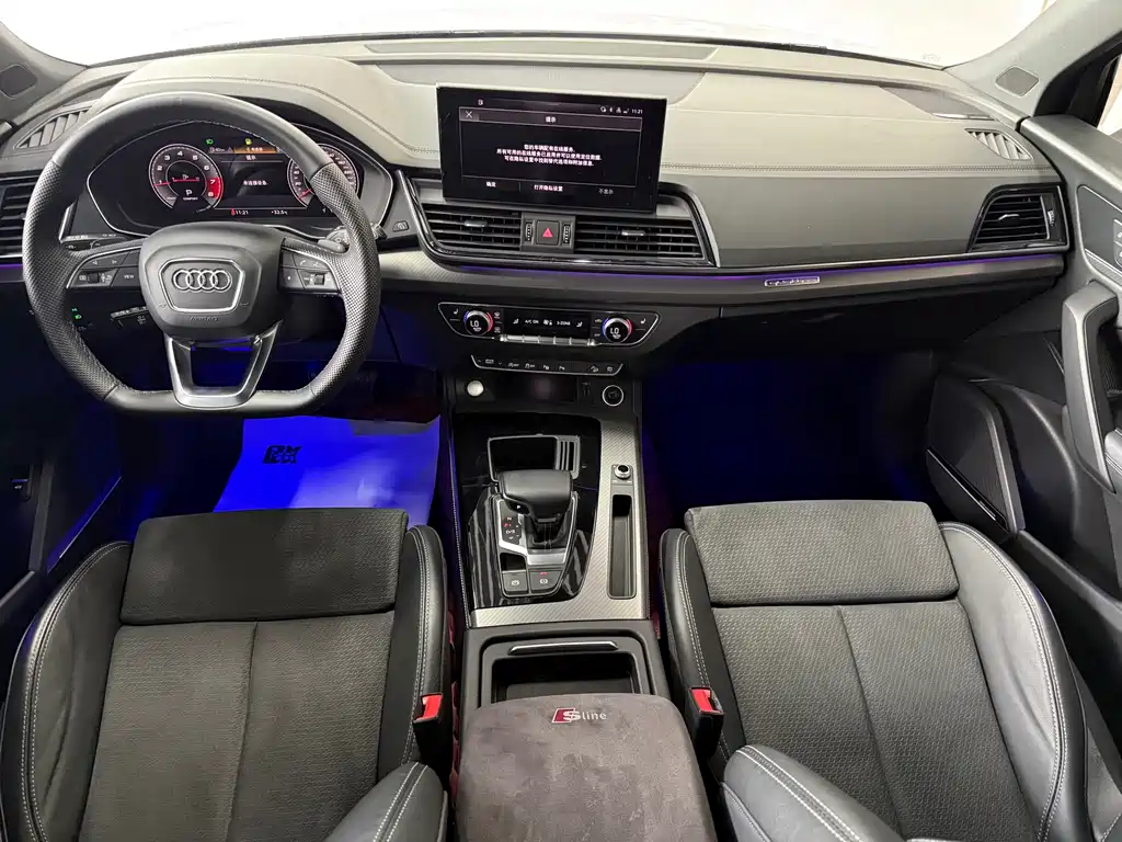 Audi Q5L Sportback — миниатюра 11