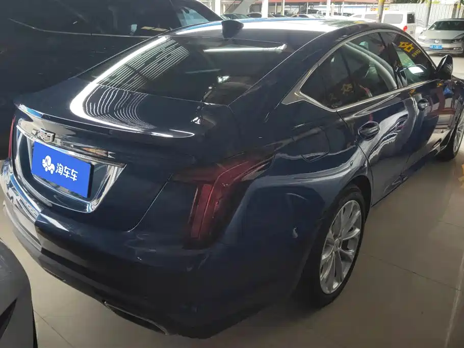 CADILLAC CT5