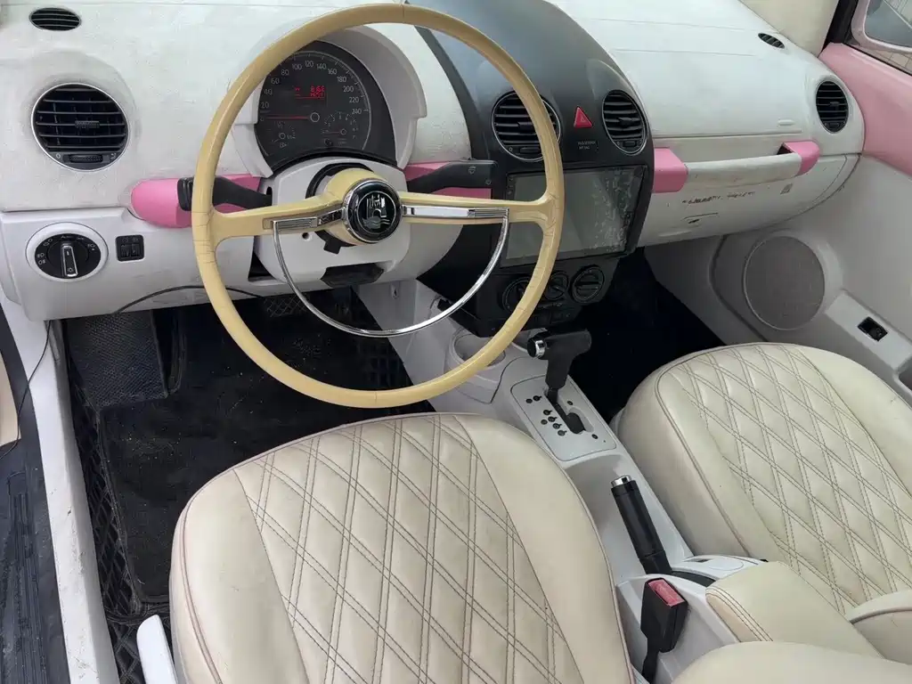 Volkswagen Beetle — миниатюра 5
