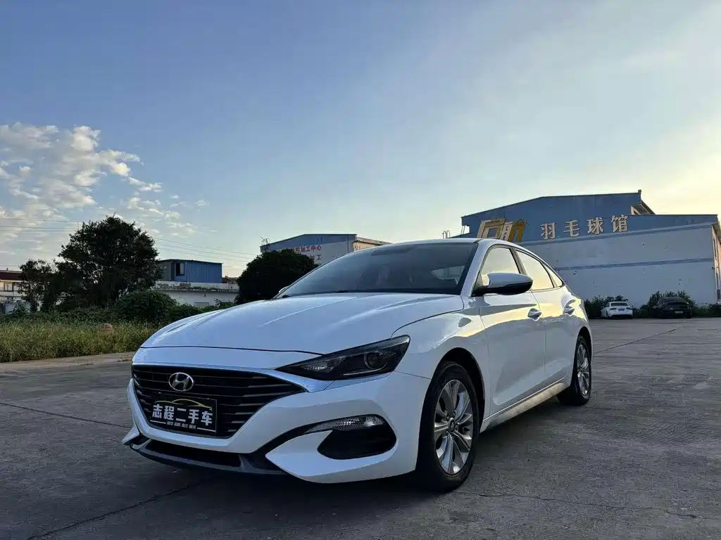 Hyundai Fista