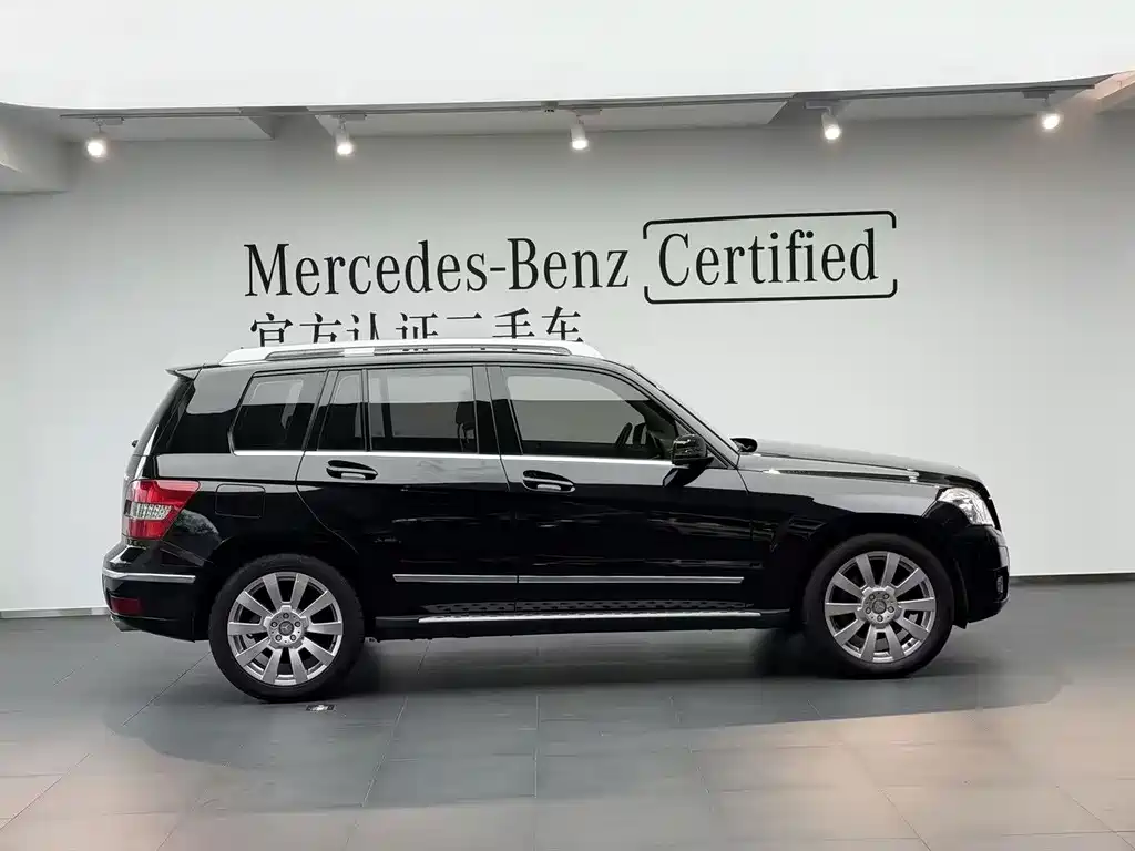 Mercedes-Benz GLK-Class (Import) — миниатюра 15