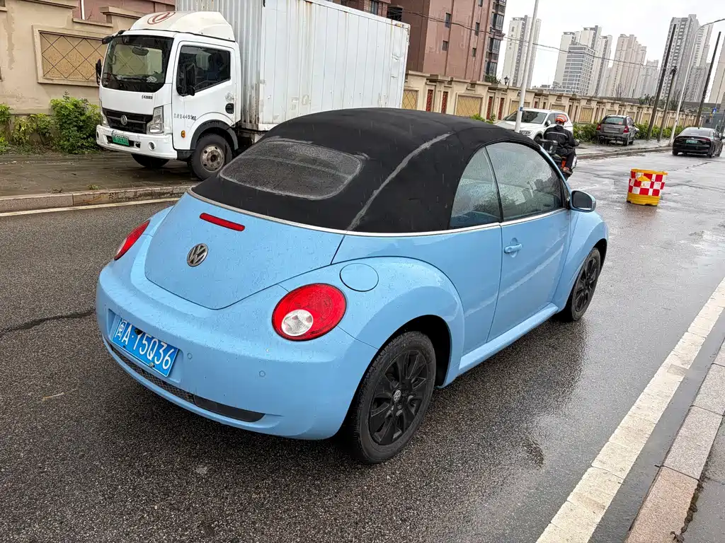 Volkswagen Beetle — миниатюра 9