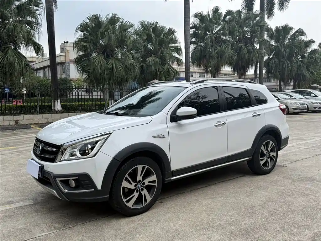 Купить Venucia T70X